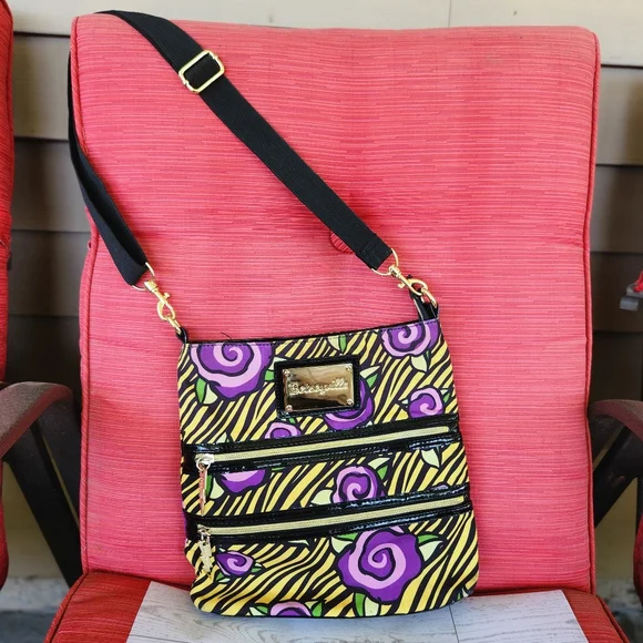 Betsey Johnson Purple and Yellow Crossbody Bag READ DISCRIPTION BEFORE PURCHASE! - Picture 2 of 10